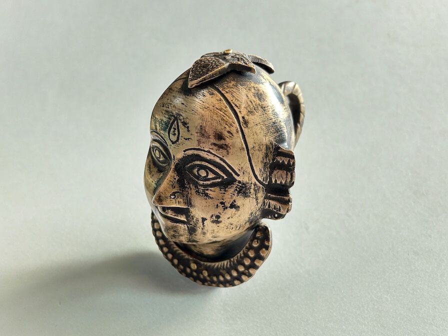 Old Brass Gouri Head