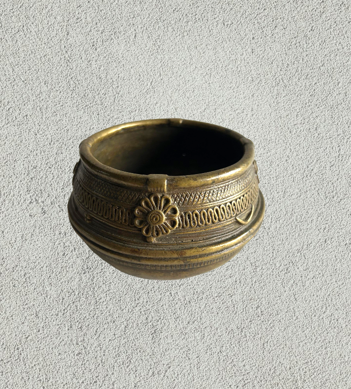 Brass Old Measurement Pot