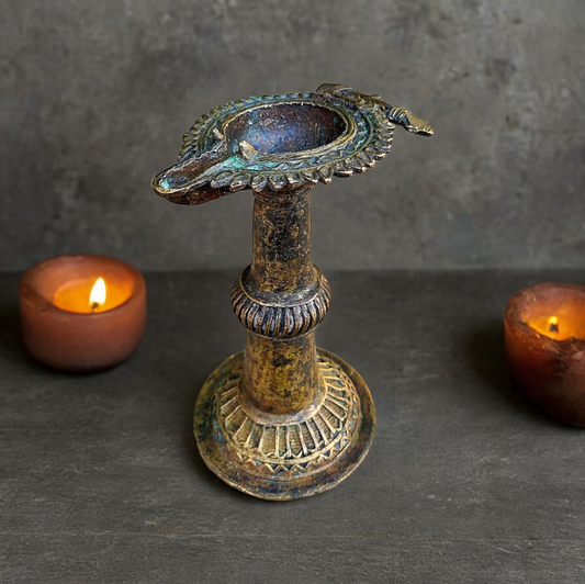 Old Dokara Style Oil Lamp