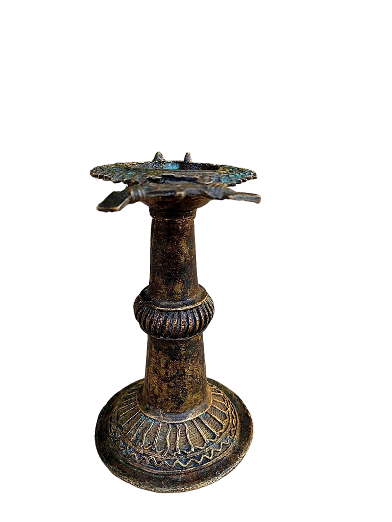 Old Dokara Style Oil Lamp