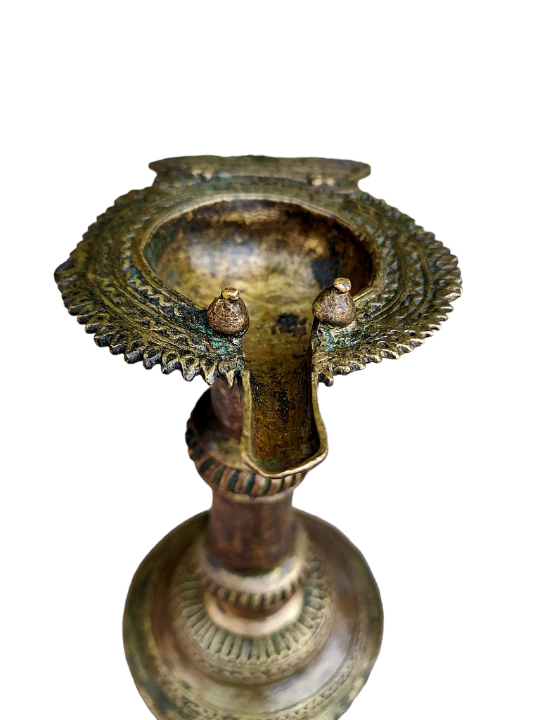 Old Dokara Style Oil Lamp