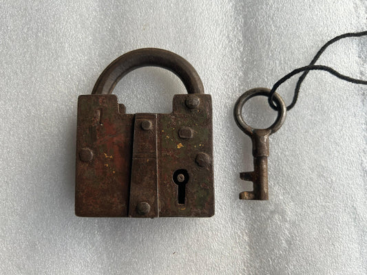 Iron Tricky Padlock Hidden Key Hole